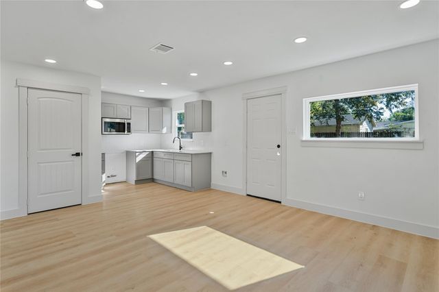 5114 Keystone Street, Houston, TX 77021