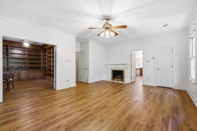 1368 DEXTER LN, Memphis, TN 38016