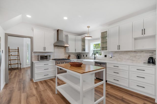 1725 Simsbury Drive, Plano, TX 75025