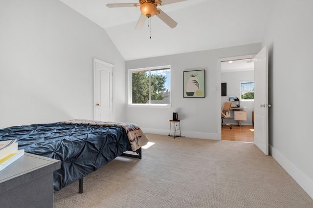 1725 Simsbury Drive, Plano, TX 75025
