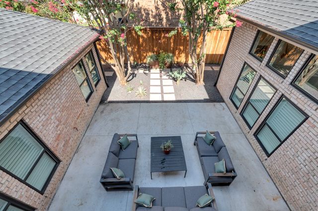 1725 Simsbury Drive, Plano, TX 75025