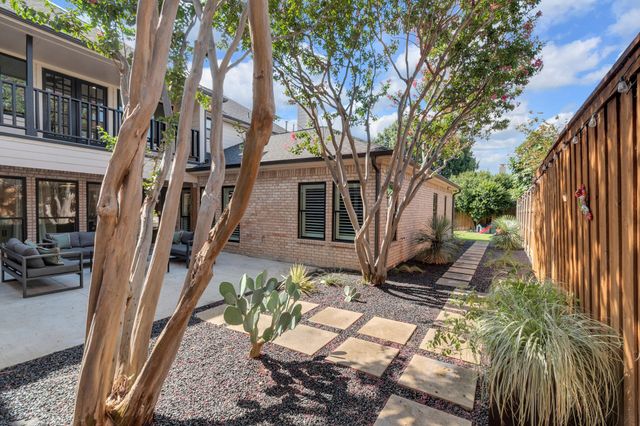 1725 Simsbury Drive, Plano, TX 75025