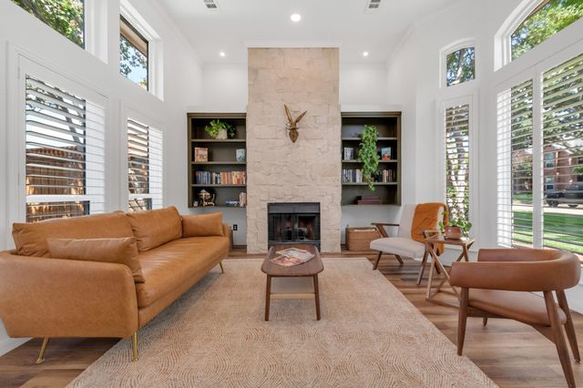 1725 Simsbury Drive, Plano, TX 75025
