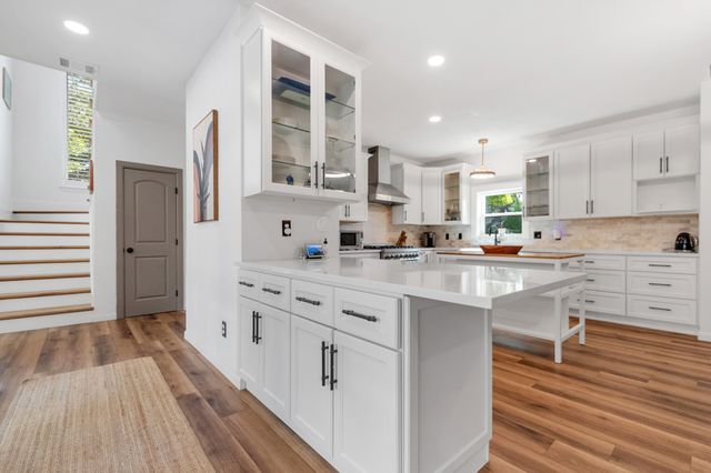 1725 Simsbury Drive, Plano, TX 75025