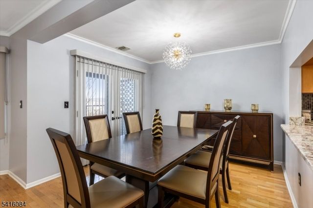 2 Crystal Ln, Paterson City, NJ 07501