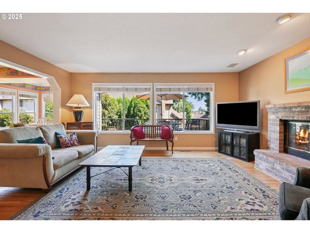 4775 Sw JOSHUA St, Tualatin, OR 97062