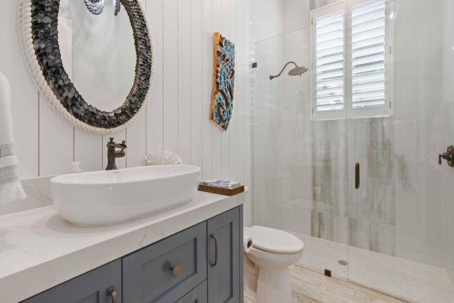261 Old Jupiter Beach Road, Jupiter, FL 33477