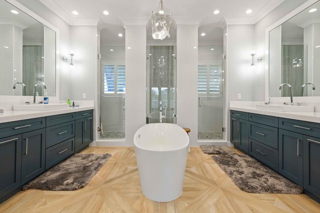 261 Old Jupiter Beach Road, Jupiter, FL 33477