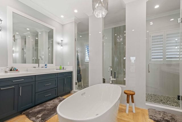 261 Old Jupiter Beach Road, Jupiter, FL 33477