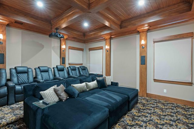 261 Old Jupiter Beach Road, Jupiter, FL 33477