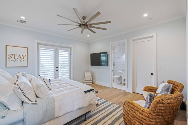 261 Old Jupiter Beach Road, Jupiter, FL 33477