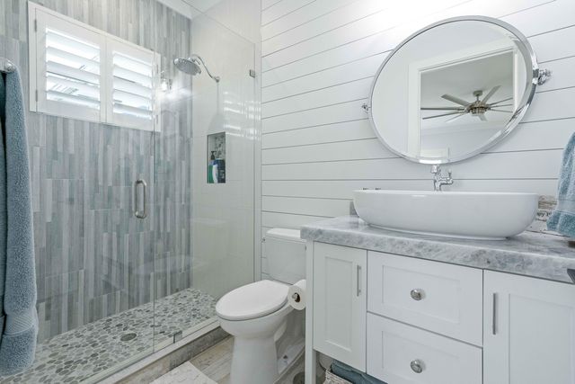 261 Old Jupiter Beach Road, Jupiter, FL 33477