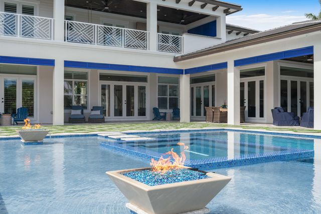 261 Old Jupiter Beach Road, Jupiter, FL 33477