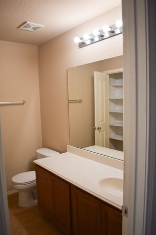 425 Crown Oaks Drive, Fort Worth, TX 76131