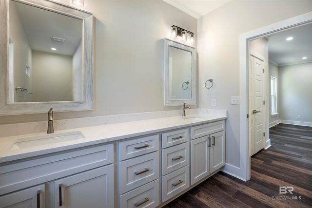 5330 Wolfhead Avenue, Orange Beach, AL 36561