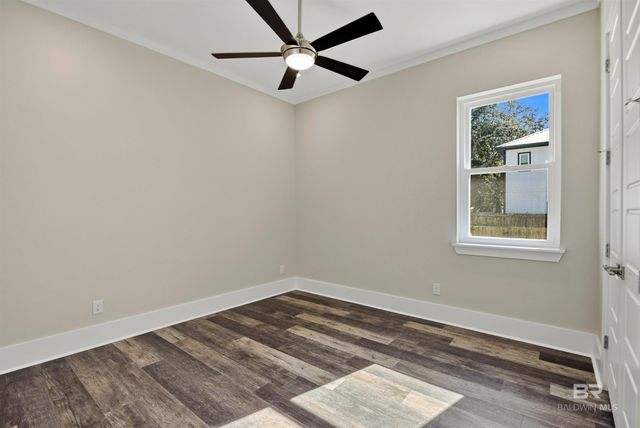 5330 Wolfhead Avenue, Orange Beach, AL 36561