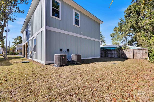 5330 Wolfhead Avenue, Orange Beach, AL 36561