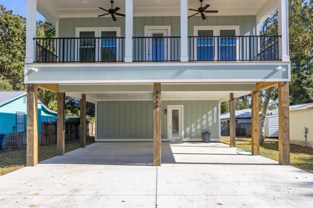 5330 Wolfhead Avenue, Orange Beach, AL 36561