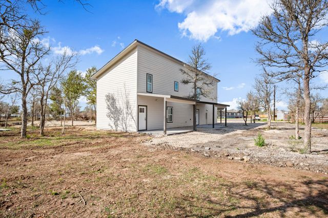 183 Mimosa RD, Dale, TX 78616