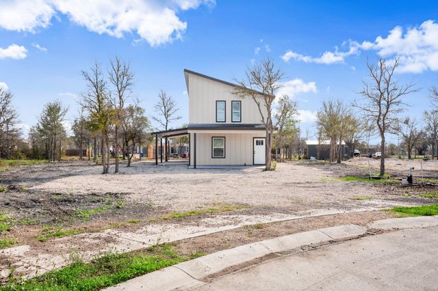 183 Mimosa RD, Dale, TX 78616