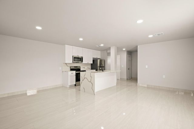 183 Mimosa RD, Dale, TX 78616