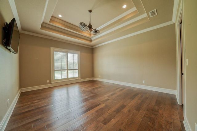 200 Weldon Ln, Longview, TX 75605