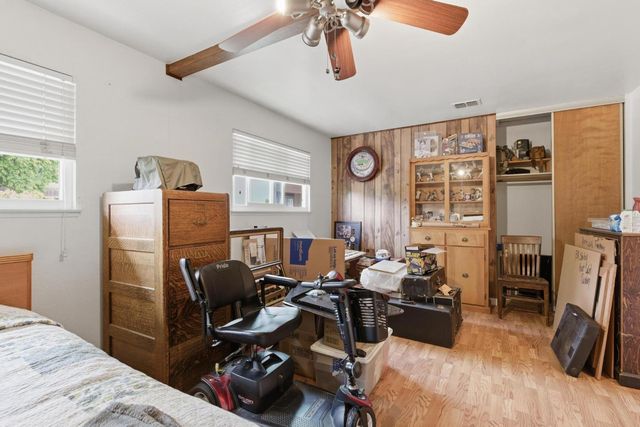 8015 Center Pkwy, Sacramento, CA 95823