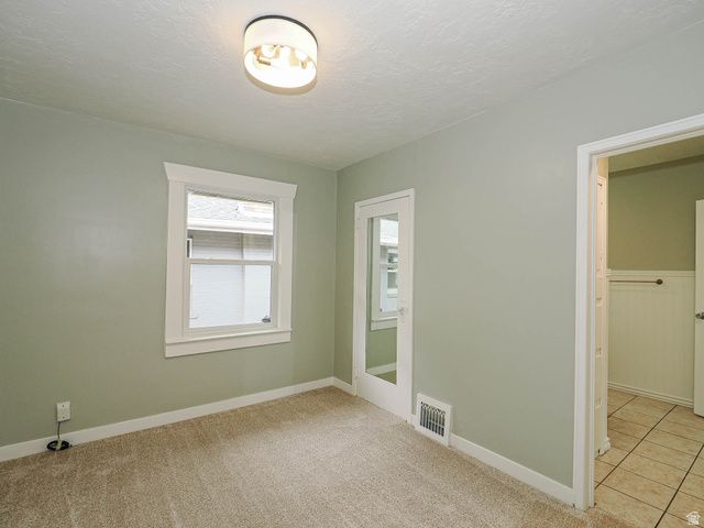 536 E REDONDO AVE, Salt Lake City, UT 84105