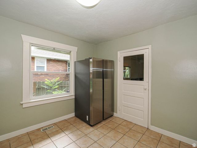 536 E REDONDO AVE, Salt Lake City, UT 84105