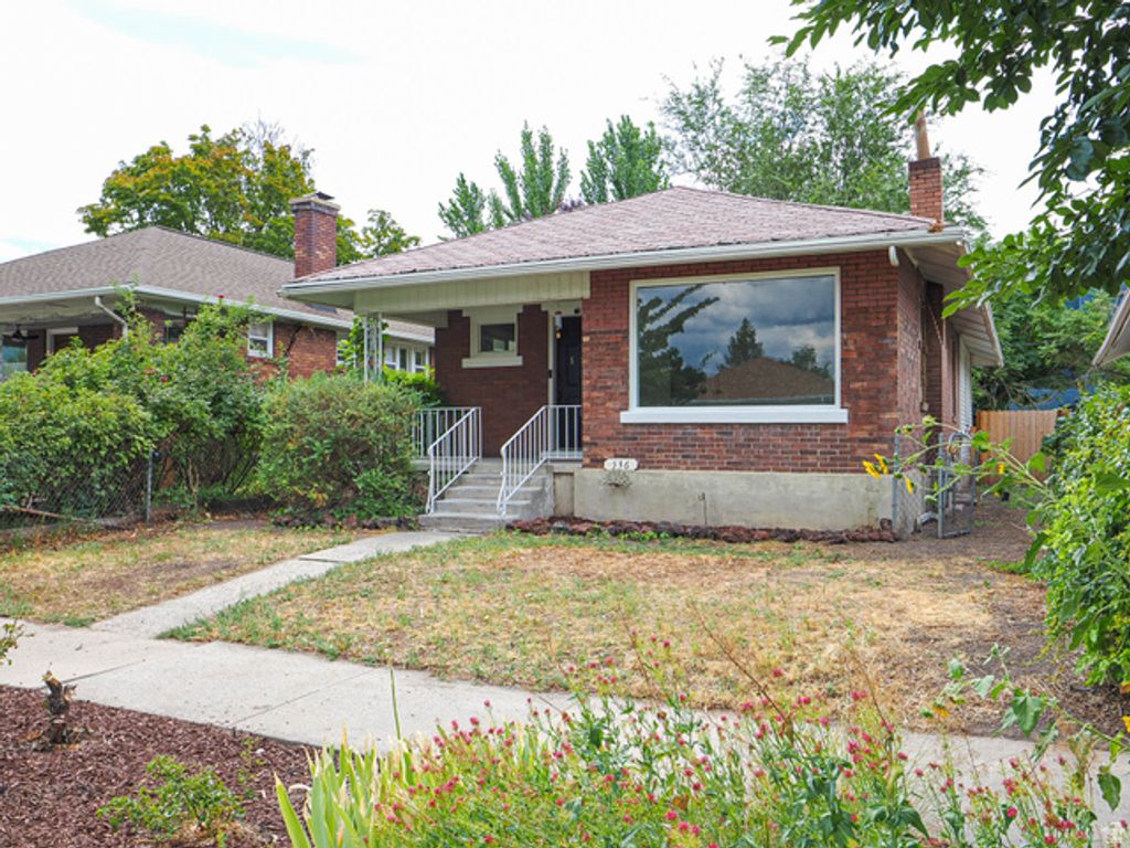 536 E REDONDO AVE, Salt Lake City, UT 84105