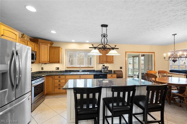 38124 Terrell Drive, North Ridgeville, OH 44039