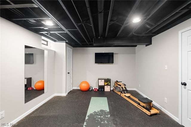 38124 Terrell Drive, North Ridgeville, OH 44039