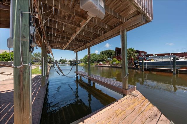 3313 Laguna Shores, Corpus Christi, TX 78418