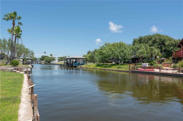 3313 Laguna Shores, Corpus Christi, TX 78418