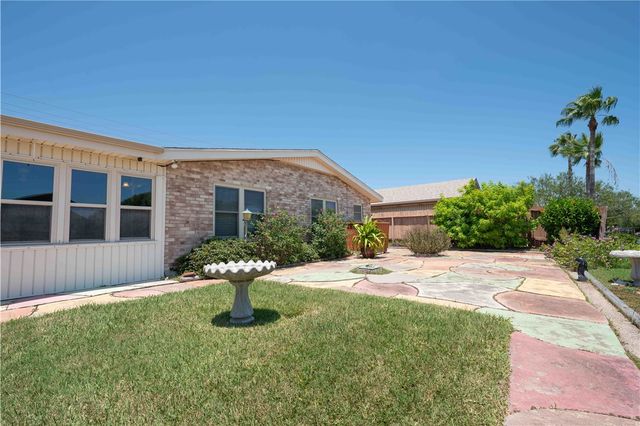 3313 Laguna Shores, Corpus Christi, TX 78418