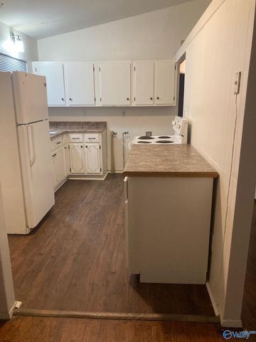 702 Mastin Lake Road, Huntsville, AL 35811