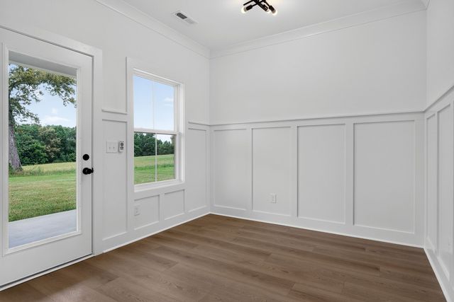 165 Cripps Ln, Smithville, TN 37166