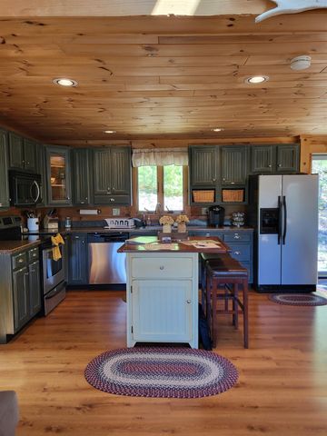 6 True Lane, Thornton, NH 03285