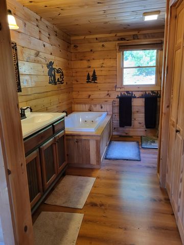 6 True Lane, Thornton, NH 03285
