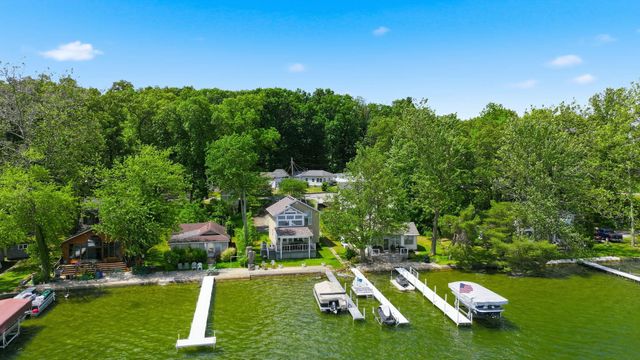 3020 W Sycamore Beach Road, Angola, IN 46703
