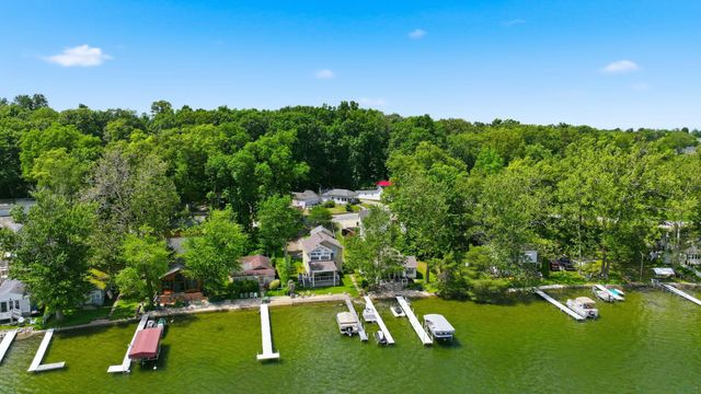 3020 W Sycamore Beach Road, Angola, IN 46703