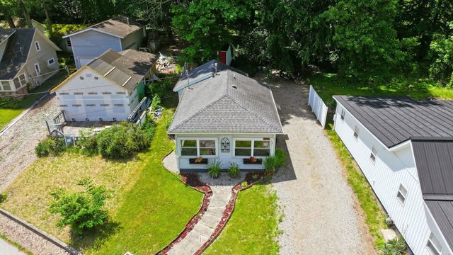 3020 W Sycamore Beach Road, Angola, IN 46703