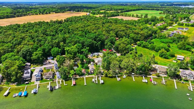 3020 W Sycamore Beach Road, Angola, IN 46703