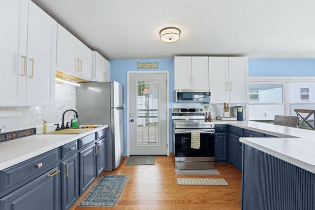 3020 W Sycamore Beach Road, Angola, IN 46703