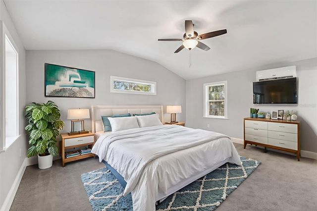 431 N SANS SOUCI AVENUE, Deland, FL 32720