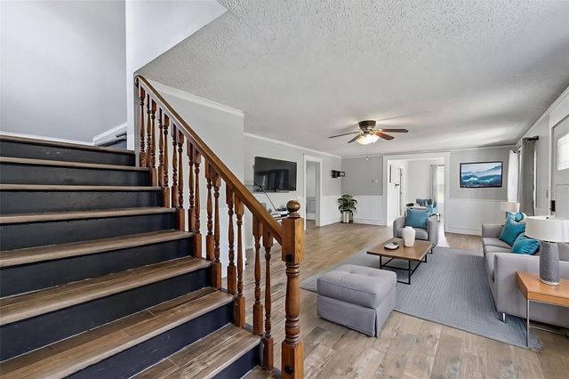 431 N SANS SOUCI AVENUE, Deland, FL 32720