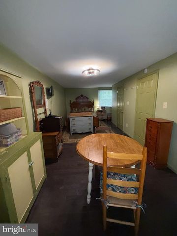 229 APPLEGATE DR, Sterling, VA 20164