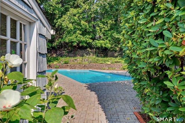 26 Revere Road, Greenwich, CT 06878