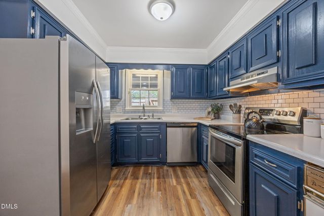 37 Barnes Street, Greenville, NC 27858