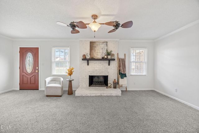 37 Barnes Street, Greenville, NC 27858